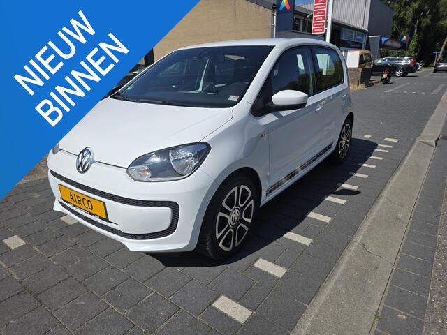 Volkswagen UP! 1.0 BMT club 5 deurs , airco, sportvelgen, navigatie, parkeer sensoren, enz