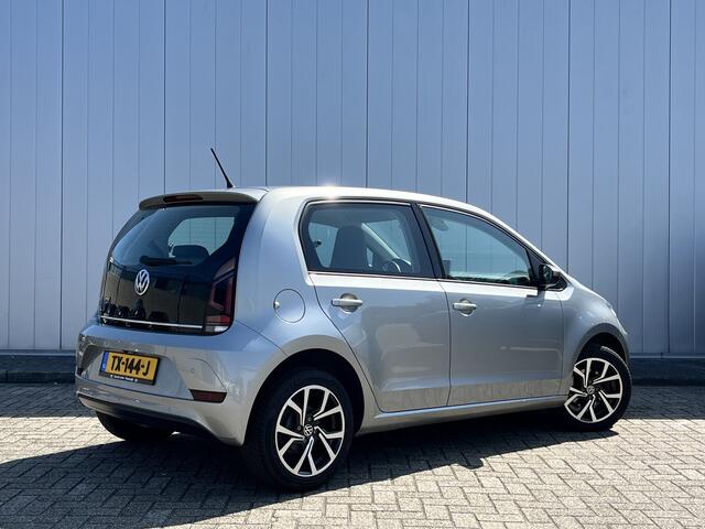Volkswagen UP! 1.0 BMT high up! NL auto Apple Carplay Android auto Camera Cruise Airco PDC