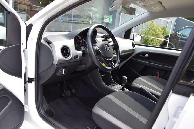 Volkswagen UP! 1.0 75PK BMT high up! Automaat | Org. NL | BOVAG Garantie | Achteruitrijcamera | Cruise&Climate Control | Stoelverwarming | Parkeersensoren | Bluetooth | DAB Radio |