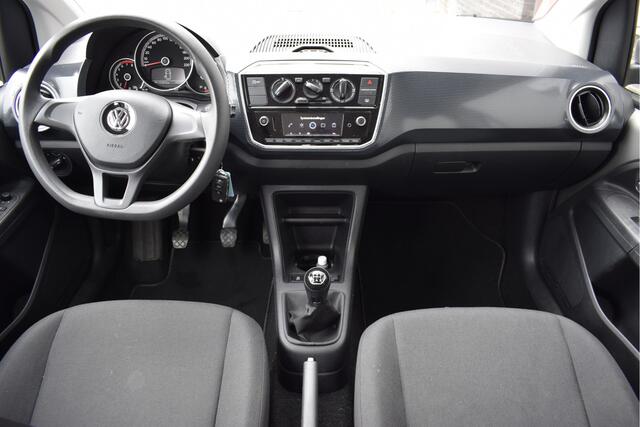Volkswagen UP! 1.0 BMT move up! A/C, DAB, Bluetooth, NAP