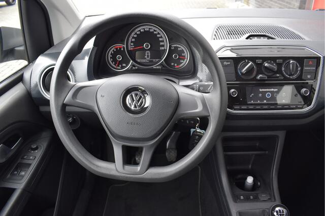 Volkswagen UP! 1.0 BMT move up! A/C, DAB, Bluetooth, NAP