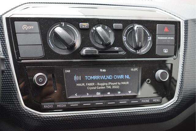 Volkswagen UP! 1.0 BMT move up! A/C, DAB, Bluetooth, NAP