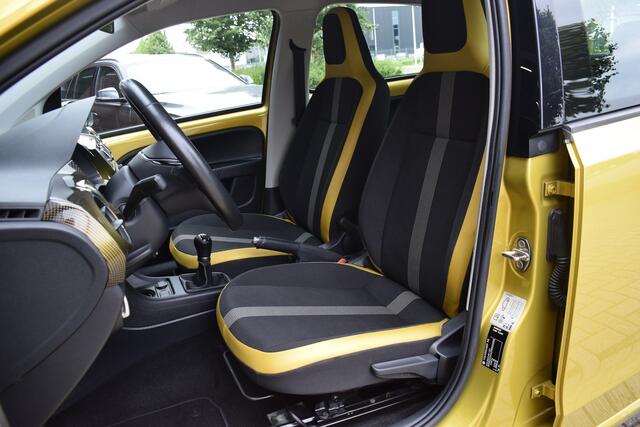 Volkswagen UP! 1.0 High Up! Airco | Stoelverwarming