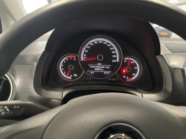 Volkswagen UP! 1.0 BMT move up!