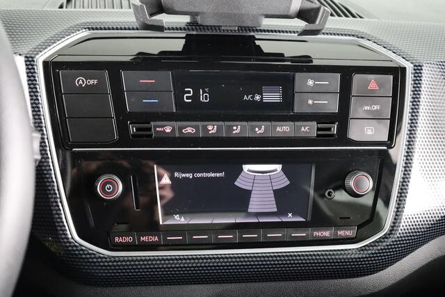 Volkswagen UP! 1.0 65 pk | Verlengde garantie | Navigatie via App | Autom. airco | Cruise control | Parkeersensoren achter | Achteruitrijcamera |