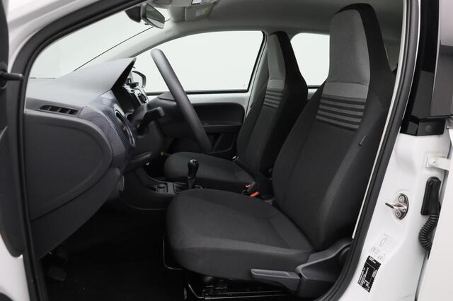 Volkswagen UP! 1.0 65 pk | Navigatie via App | DAB radio | Airco