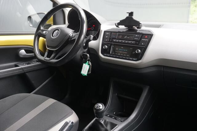 Volkswagen UP! 1.0 BMT high up! | Origineel NL | 1ste eigenaar | PDC | Cruise Control | Airco | 15'' LM |