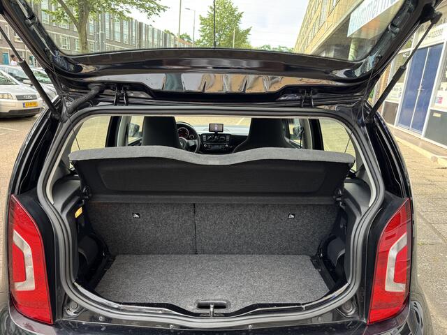 Volkswagen UP! 1.0 move up! BlueMotion | Airco | Navigatie | 5 drs | Dealeronderhouden | NAP |