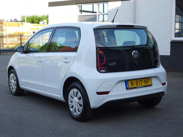 Volkswagen UP! 1.0 Airco, elektrische ramen, centrale vergrendeling, telefoon voorbereiding, enz.