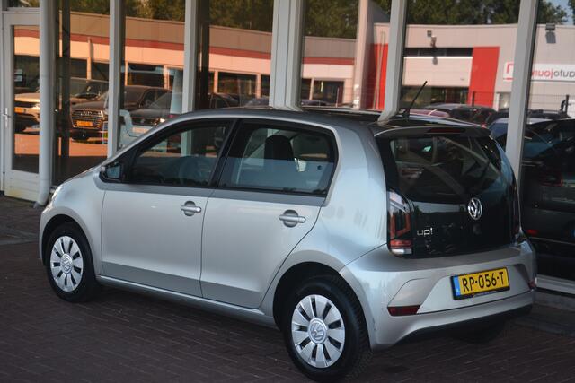 Volkswagen UP! 1.0 BMT move up! Nette UP 105581 km NAP Nederlandse auto dealeronderhouden laatste beurt bij 97000km 7999 INCLUSIEF BTW