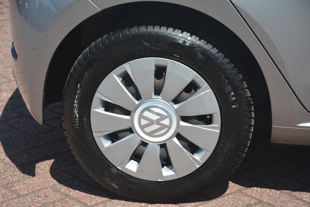 Volkswagen UP! 1.0 BMT move up! Nette UP 105581 km NAP Nederlandse auto dealeronderhouden laatste beurt bij 97000km 7999 INCLUSIEF BTW