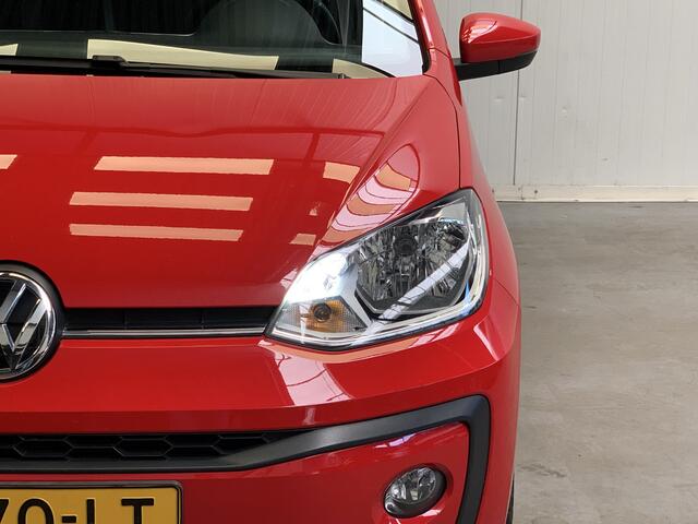 Volkswagen UP! 1.0 BMT high up! AIRCO-LMV-PDC-CRUISE CONTROL-STOELVERWARMING