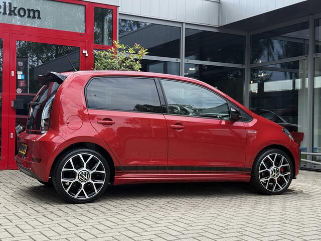 Volkswagen UP! 1.0 TSI GTI *!* NAVI/ BEATS/ CAMERA/ CRUISE/ STOELVERWARMING *!*