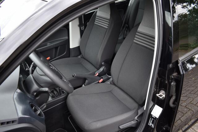 Volkswagen UP! 1.0 BMT move up! AIRCO DAB+ ELEK RAMEN