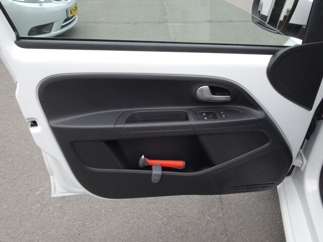 Volkswagen UP! 1.0 BMT Airco, elektrische ramen, centrale vergrendeling, enz.