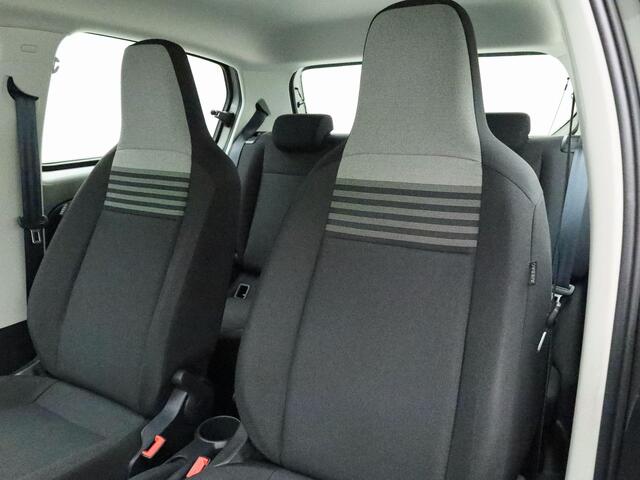 Volkswagen UP! 1.0/60PK BMT Move Up! · Airco · Lane assist