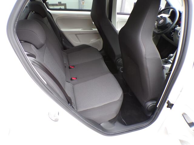 Volkswagen UP! 1.0 5-Drs Automaat 13.000km move up! TOP STAAT, GOED ONDERHOUDEN!