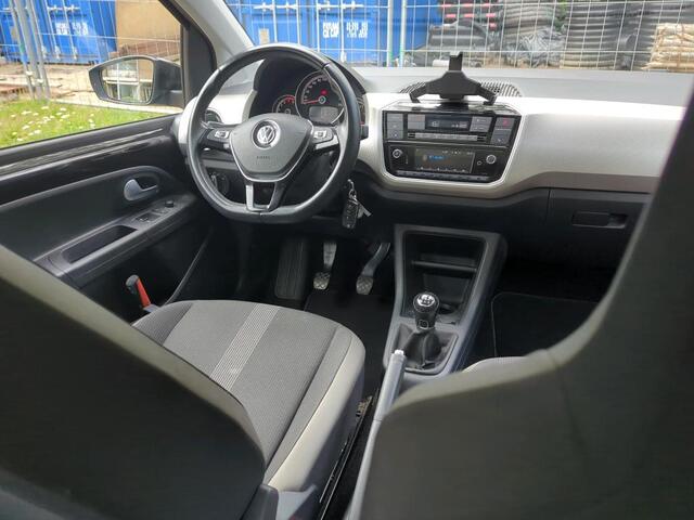 Volkswagen UP! 1.0 BMT high up! / PANO/ PARK. SENSOREN/ STOELVERWARM./ BLUETOOTH/ CLIMA/ 15" LMV