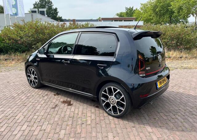 Volkswagen UP! GTI