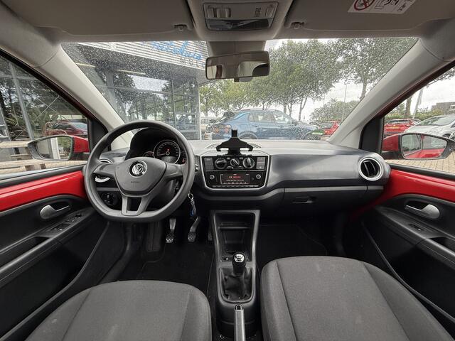 Volkswagen UP! 1.0 BMT move up!/Clima/Led/Bluetooth