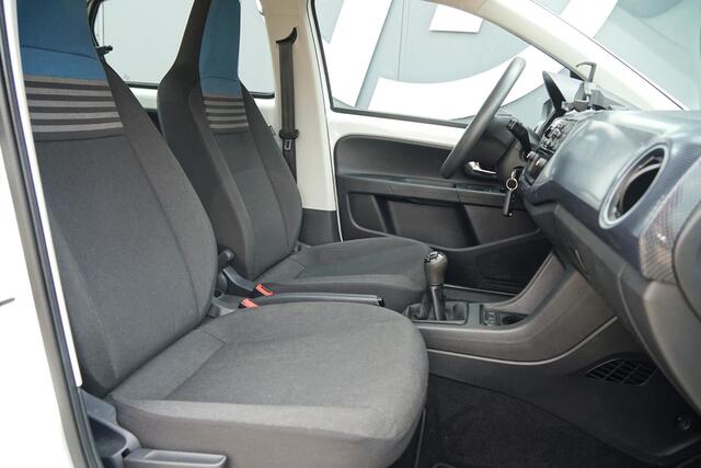 Volkswagen UP! 1.0 BMT move up! + AIRCO / BLUETOOTH / LED