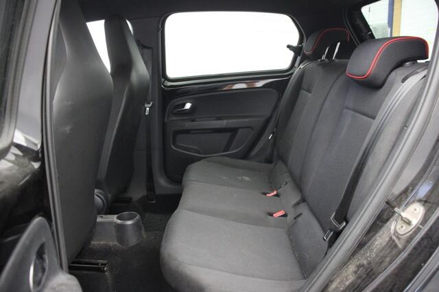 Volkswagen UP! 1.0 FR Connect 5 deurs - Airco, Cruise