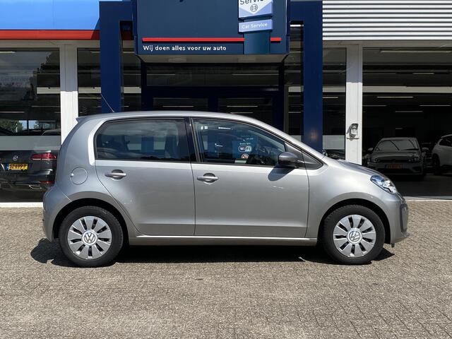 Volkswagen UP! 1.0 BMT move up! / 5 Deurs / NL-Auto / 61.000 Km / 2-de Eigenaar / Dealer-Onderhouden / LED / DAB / Radio-Bluetooth / Airco / ELKTR-Pakket / All-Season / ENZ.