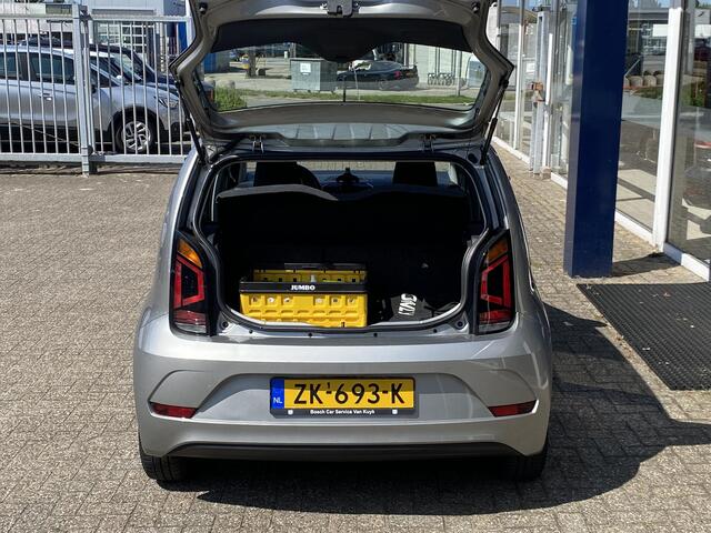 Volkswagen UP! 1.0 BMT move up! / 5 Deurs / NL-Auto / 61.000 Km / 2-de Eigenaar / Dealer-Onderhouden / LED / DAB / Radio-Bluetooth / Airco / ELKTR-Pakket / All-Season / ENZ.