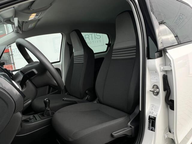 Volkswagen UP! 1.0 BMT move up! NL AUTO | NAVI MOGELIJKHEID | GETINT GLAS | AIRCO |