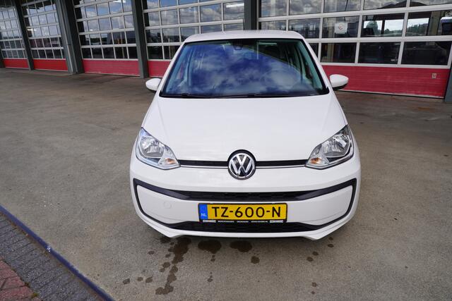 Volkswagen UP! 1.0 BMT move up!