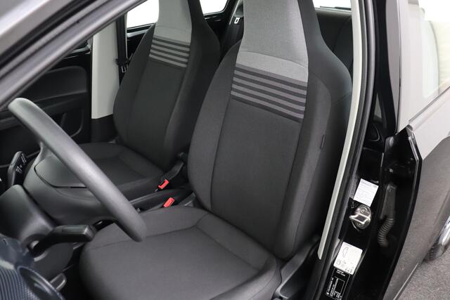 Volkswagen UP! 1.0 High Up! Winter-Pack Stoelverwarming Bluetooth LED