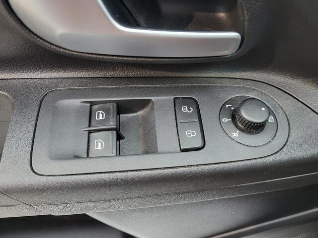 Volkswagen UP! 1.0 BMT move up! | Airco | DAB | Executive |*