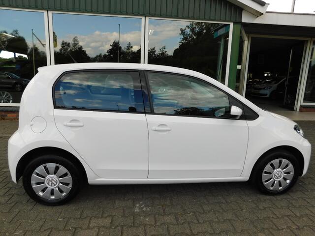 Volkswagen UP! 1.0 MPI 60PK MOVE UP! All-in Prijs! 1 jaar garanti