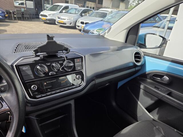 Volkswagen UP! 1.0 BMT move up!