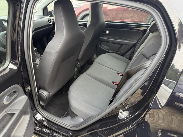 Volkswagen UP! 1.0 BMT move up!