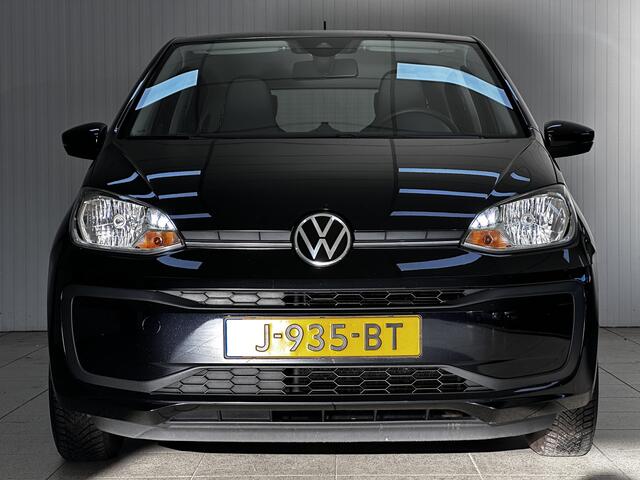 Volkswagen UP! 1.0/ Maps+More!/ 5-DRS/ LED Dagrijverl./ Airco/ Bluetooth/ Elek.Pakket/ Isofix/ Metallic Lak/ C.V.Afstand.