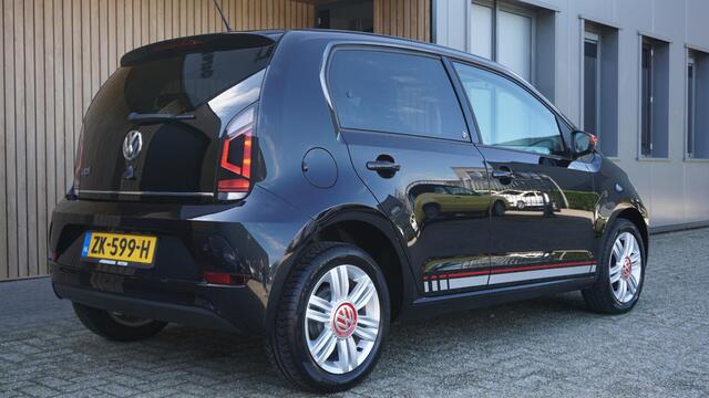 Volkswagen UP! 1.0 60pk up! Beats Edition 5Drs Leder/Alcantara A-Camera Cruise Control Airco 15inch LM *NL Up* 63110km!