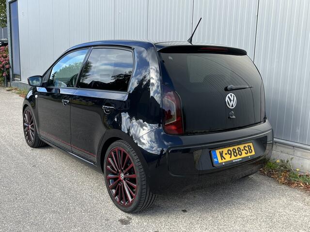 Volkswagen UP! 1.0 high up! BlueM. Colour Edition Airco, stoelverwarming