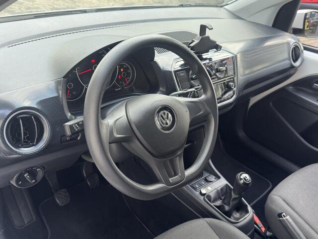Volkswagen UP! 1.0 BMT move up!