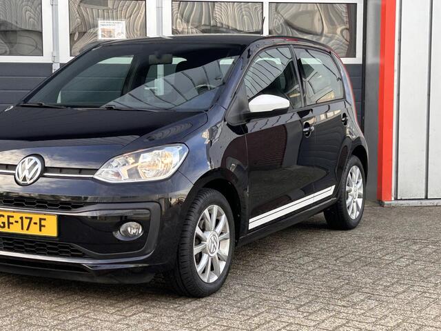 Volkswagen UP! 1.0 BMT high up! | Zwarte hemel | Lichtmetaal | CV| Bluetooth |