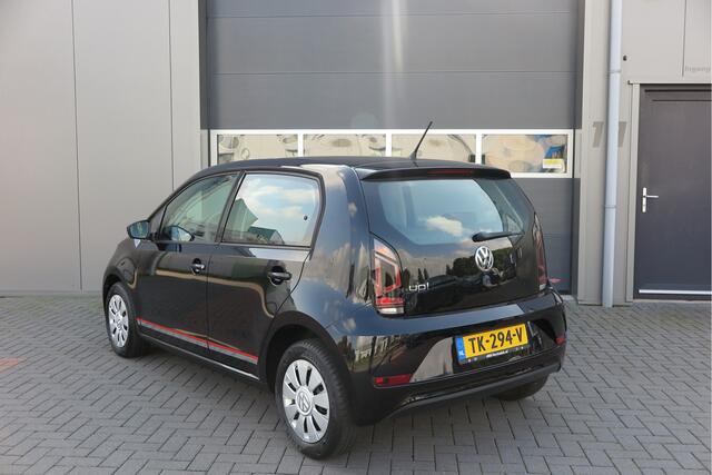 Volkswagen UP! 1.0 BMT 60pk move up! , DAB+ radio, Maps&More , Airco , etc Cruisecontrol tegen ¤550,- meerprijs .