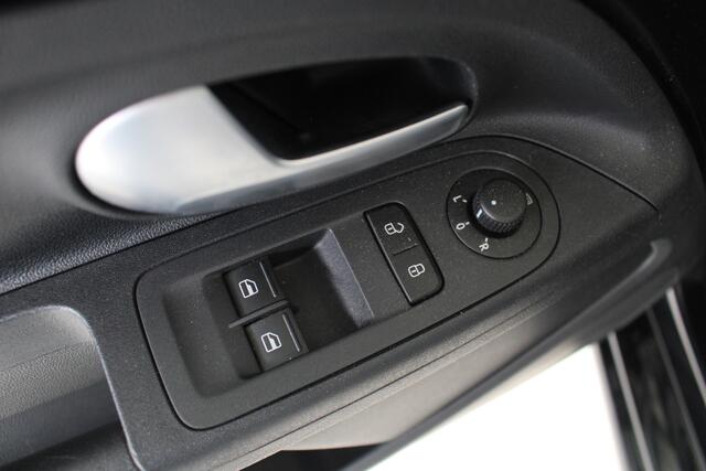 Volkswagen UP! 1.0 BMT move up! Airco | Radio | Centrale vergrendeling