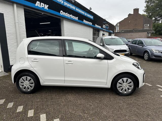 Volkswagen UP! 1.0 BMT move up! /Airco/5 drs/all season banden