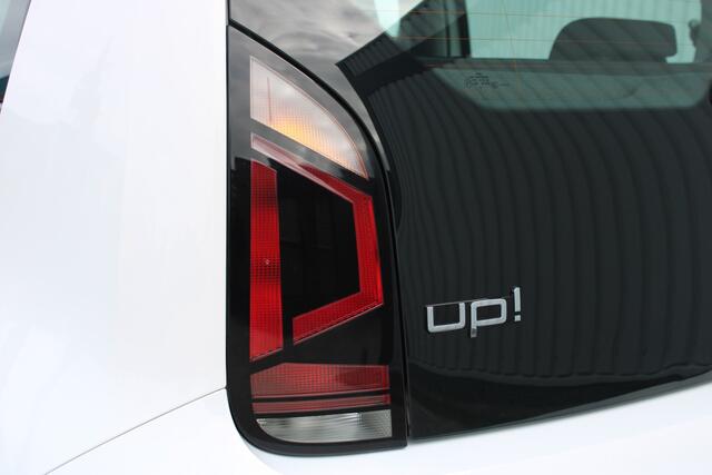 Volkswagen UP! 1.0 BMT move up! | Incl. 12 maanden garantie | DAB radio | Airco | Bluetooth | Elektrische ramen | Lane assist |