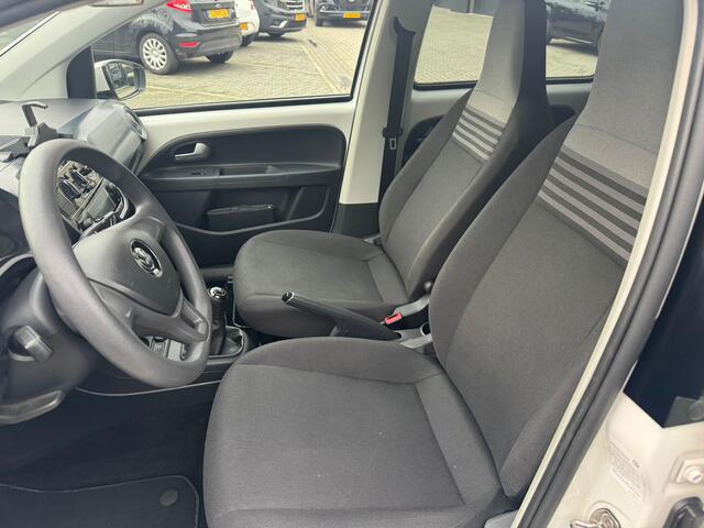 Volkswagen UP! 1.0 BMT move up! airco, sportvelgen, getinte ramen