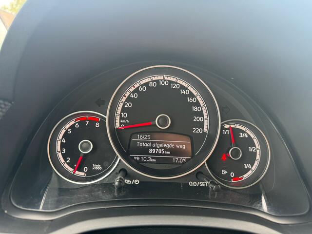 Volkswagen UP! 1.0 BMT move up! airco, sportvelgen, getinte ramen