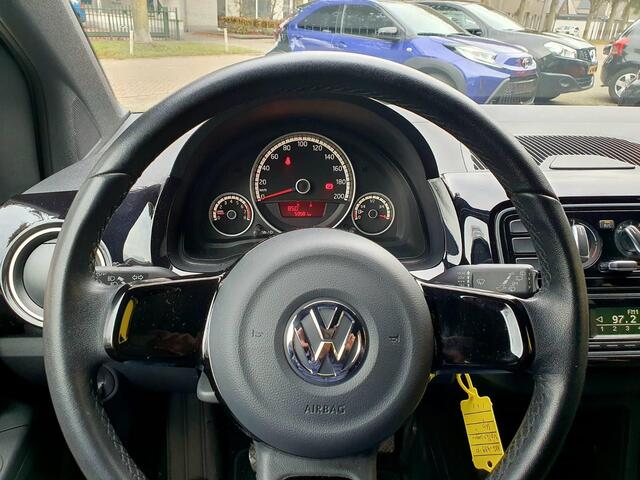Volkswagen UP! 1.0 high up! BlueMotion All-in prijs!