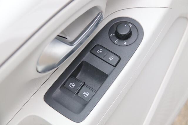 Volkswagen UP! 1.0 EcoFuel high up! Slechts 22Dkm!