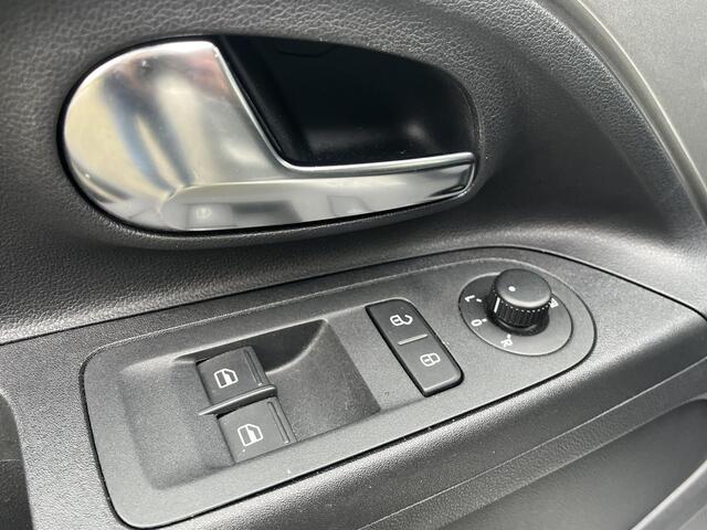Volkswagen UP! 1.0 BMT Aut. Move up! | AIRCO | STOELVERW. |