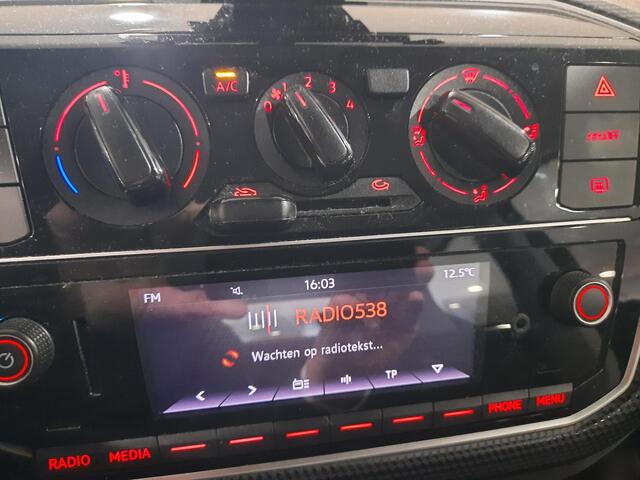 Volkswagen UP! 1.0 Airco | Smartphone integratie | Lane Assist | DAB